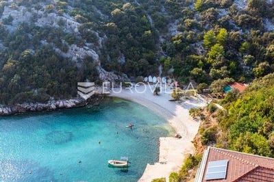/international/hr/marina-split-dalmatia-county-120089973637/