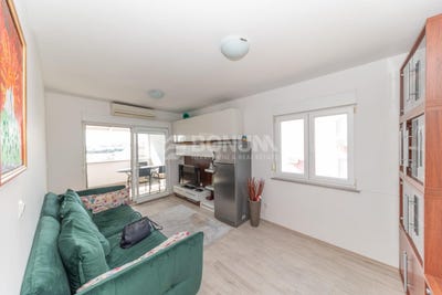 /international/hr/sibensko-kninska-zupanija-sibenik-knin-county-310109175175/