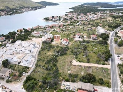 /international/hr/sibenik-sibenska-ulica-120098365446/