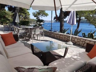 /international/hr/veli-losinj-primorje-gorski-kotar-county-120090896984/