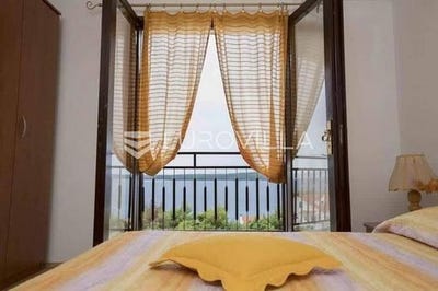/international/hr/stari-grad-split-dalmatia-county-120092189481/