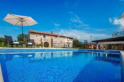 /international/hr/pican-istria-county-310109079672/