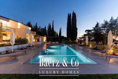 /international/hr/9-ul-vladimira-nazora-porec-istria-county-310108949679/