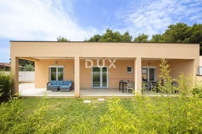 /international/hr/medulin-istria-county-310107621953/