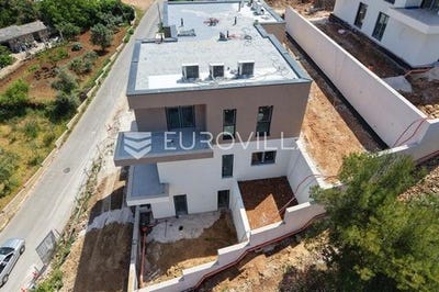 /international/hr/stari-grad-split-dalmatia-county-120086722174/