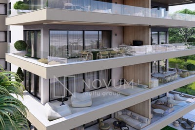 /international/hr/dugi-rat-split-dalmatia-county-310107521452/