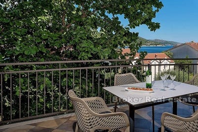 /international/hr/trogir-split-dalmatia-county-310107219680/