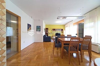 /international/hr/osijek-osijek-baranja-county-310108162842/