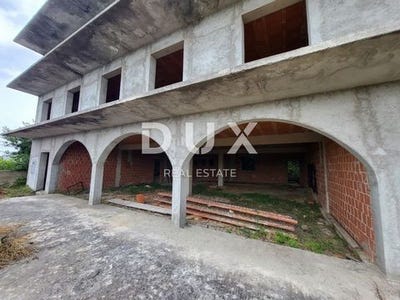 /international/hr/razanac-zadar-county-310103822381/