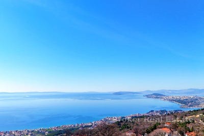 /international/hr/podstrana-split-dalmatia-county-310107626029/
