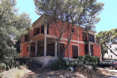 /international/hr/hvar-split-dalmatia-county-310107623800/