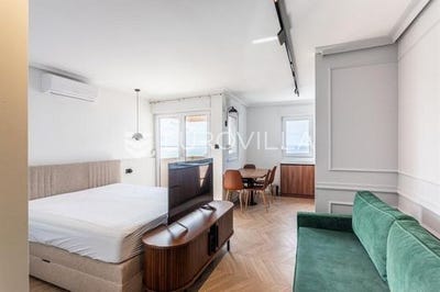 /international/hr/split-split-dalmatia-county-310101388166/