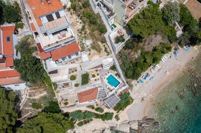 /international/hr/omis-split-dalmatia-county-120091817861/