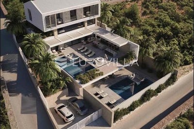 /international/hr/brac-split-dalmatia-county-310107366375/