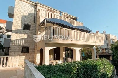 /international/hr/supetar-split-dalmatia-county-120096084259/