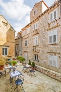 /international/hr/ul-od-sigurate-4-20000-dubrovnik-croatia-stari-grad-dubrovnik-neretva-county-310104281010/
