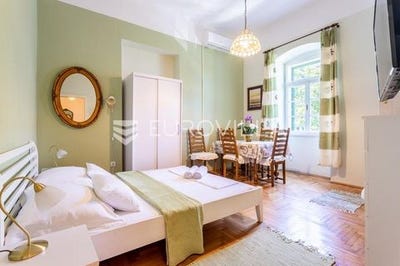 /international/hr/split-split-dalmatia-county-120094596517/?lang=en