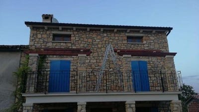 /international/hr/labin-istria-county-120090898018/