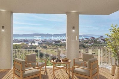 /international/hr/trogir-split-dalmatia-county-310107249124/
