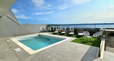 /international/hr/zadarska-zupanija-zadar-county-310096816125/