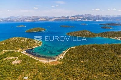/international/hr/trpanj-dubrovnik-neretva-county-310106221681/