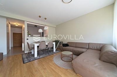 /international/hr/osijek-osijek-baranja-county-310108648759/