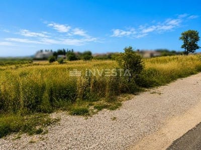 /international/hr/vodnjan-istria-county-310108103727/