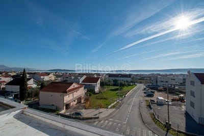 /international/hr/kastel-luksic-split-dalmatia-county-120091393311/