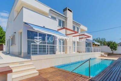 /international/hr/vrsar-istria-county-310101387301/?lang=pt