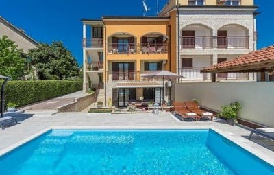 /international/hr/porec-istria-county-120090897305/