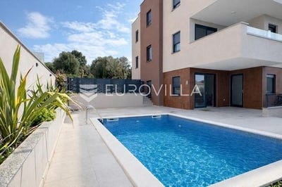 /international/hr/senj-lika-senj-county-310107374828/