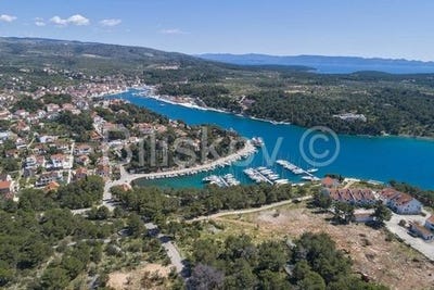 /international/hr/brac-split-dalmatia-county-120097562659/