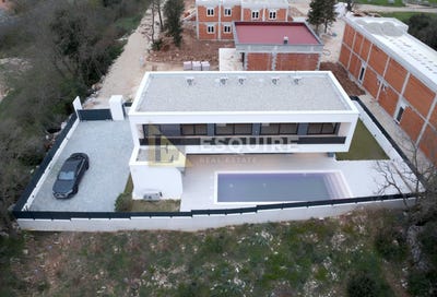 /international/hr/draznikova-ul-76t-23232-zaton-croatia-nin-zadar-county-310099342629/
