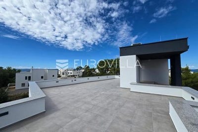 /international/hr/zadar-zadar-county-310105148905/