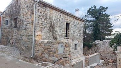 /international/hr/tinjan-istria-county-310103997582/