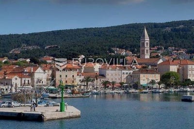 /international/hr/supetar-split-dalmatia-county-120078710109/