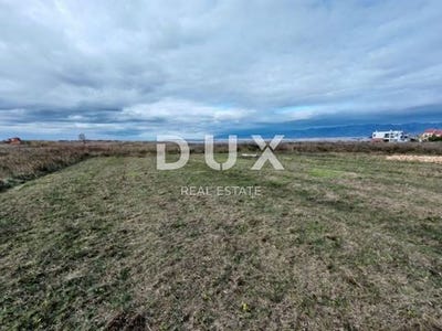 /international/hr/privlaka-vukovar-srijem-county-120096369593/