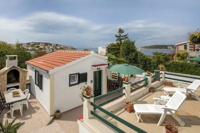 /international/hr/sevid-split-dalmatia-county-310098116266/