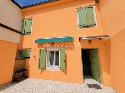 /international/hr/fazana-istria-county-310108136588/