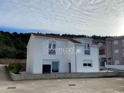 /international/hr/marina-split-dalmatia-county-310104801523/