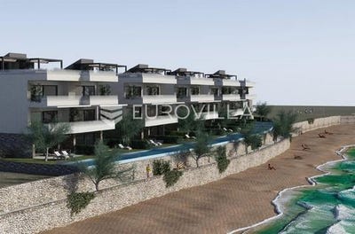 /international/hr/zadar-zadar-county-310099227626/
