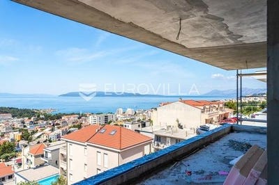 /international/hr/makarska-split-dalmatia-county-120094738635/