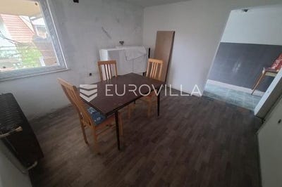 /international/hr/duga-resa-karlovac-county-310107067246/