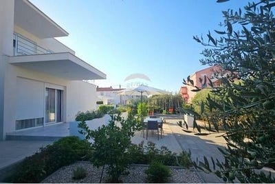 /international/hr/vrsi-split-dalmatia-county-120098074937/