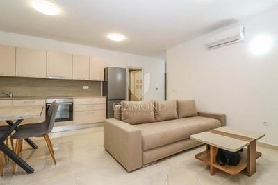 /international/hr/vodnjan-istria-county-310099003908/