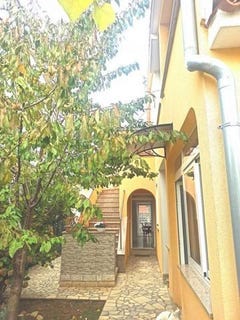 /international/hr/pula-istria-county-120090893871/