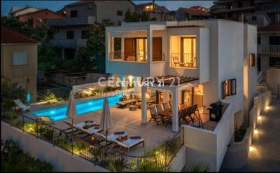 /international/hr/okrug-split-dalmatia-county-310096791242/?lang=it