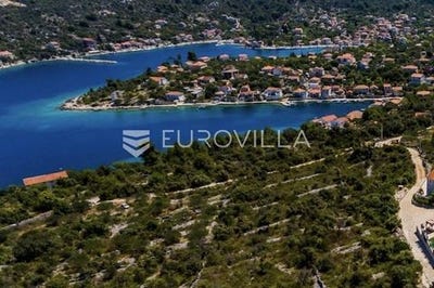 /international/hr/trogir-split-dalmatia-county-310104801546/