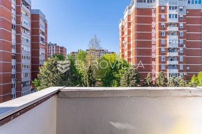 /international/hr/varazdin-varazdin-county-310107791472/