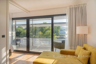 /international/hr/grad-split-dalmatia-county-310107218530/
